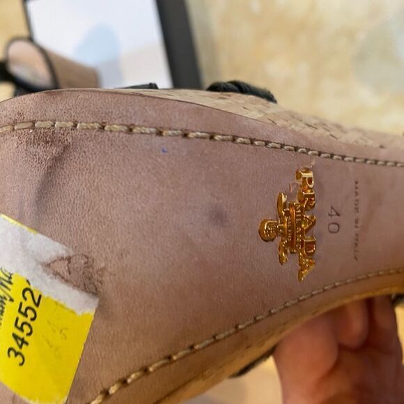 PRADA Black Patent Platform sandal in size 40 - Picture 10 of 10